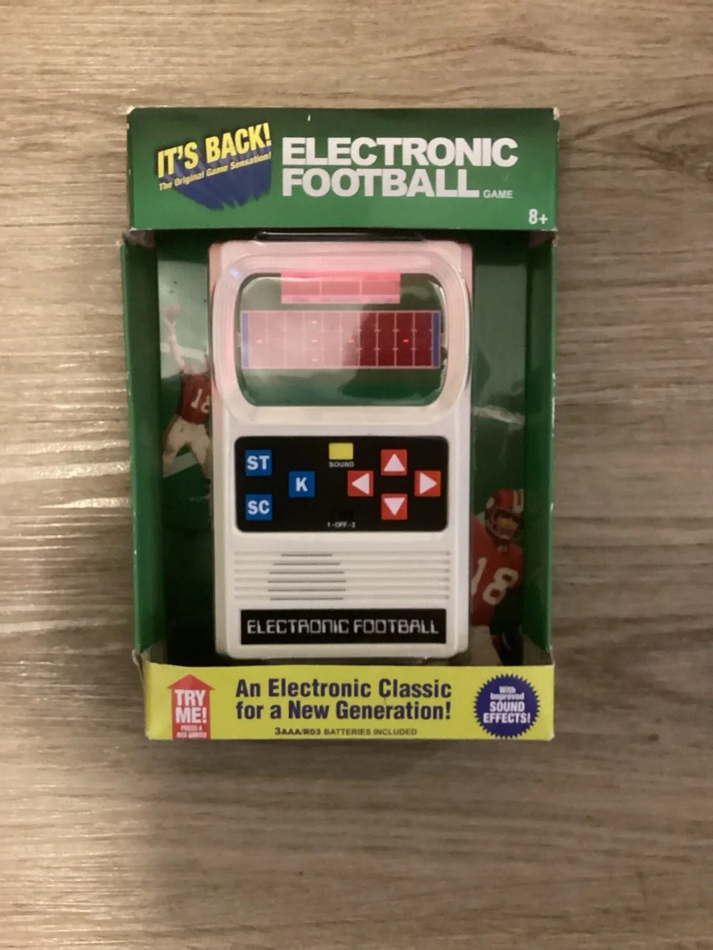 2002 Mattel Electronic Football Handheld Game Brand New Sealed w/Box Damage.